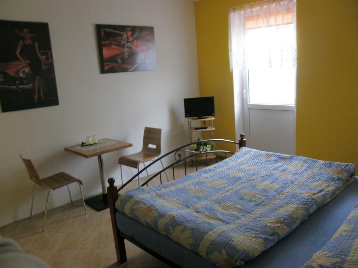 Penzion Cizku U Trebone Hotel Kültér fotó