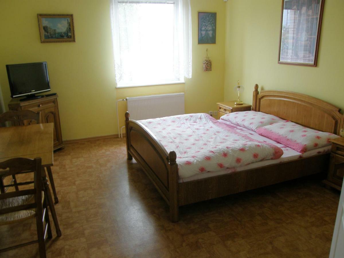 Penzion Cizku U Trebone Hotel Kültér fotó